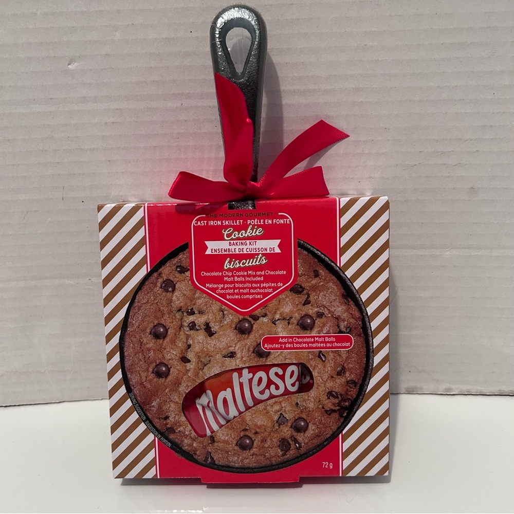 Modern Gourmet Cast Iron Skillet Cookie Baking Kit